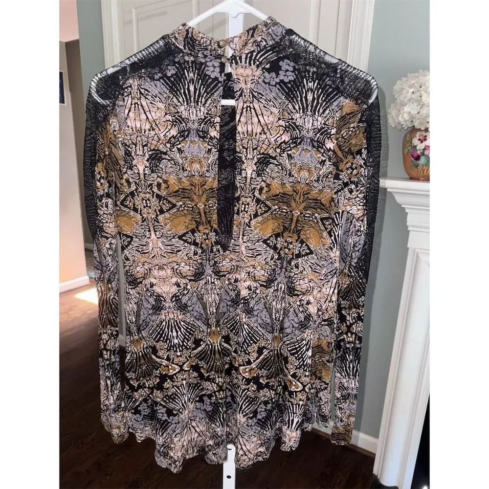 Free People Women's XS Tulip‎ Drape Nouveau Blouse Top Boho Coal Combo Lace
